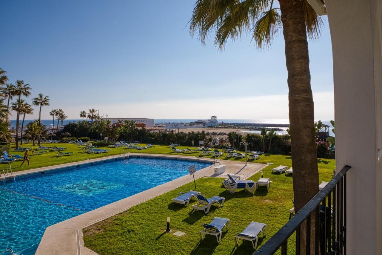 L166 Cabopino Apartment Marbella